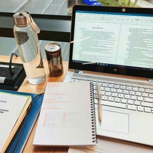 A practical guide to creating an online school with SubSchool